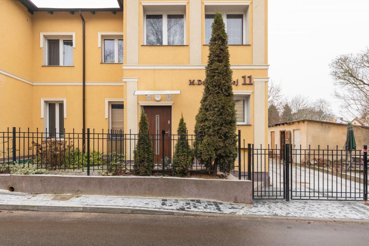 Spacious Apartment Near Wolin National Park By Noclegi Renters Мендзыздрое Экстерьер фото